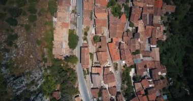 Hava dron görüntüleri video - Tagliacozzo, aq İtalya panoramik manzaralı