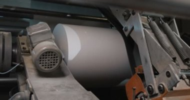 Gazete üretimi üzerinde bitki. Baskı makine geri gazete Ofset baskı üretimi
