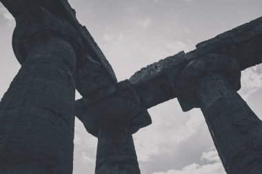 Kültür ve Turizm kavramını Paestum Salerno İtalya'nın arkeolojik kalıntılar