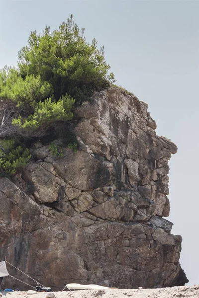 Felsen Auf Der Insel Korfu Der Die Figur Eines Indischen — Stockfoto