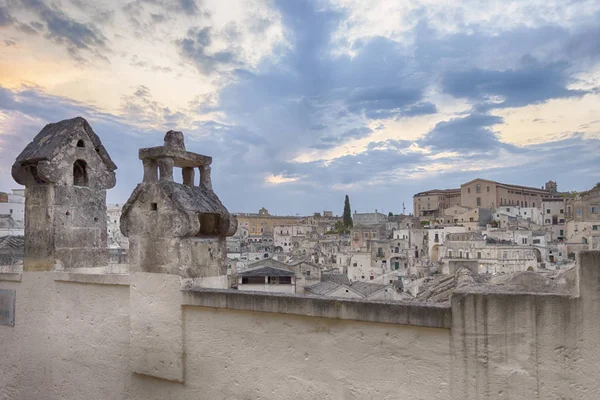 Panoramiczny widok z jego strome ancien Matera (Sassi di Matera) — Zdjęcie stockowe