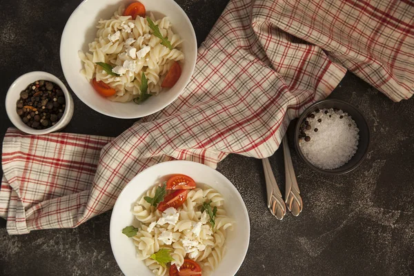 Paste Pasta Tomatoes Herbs Homemade Pasta — Stock Photo, Image