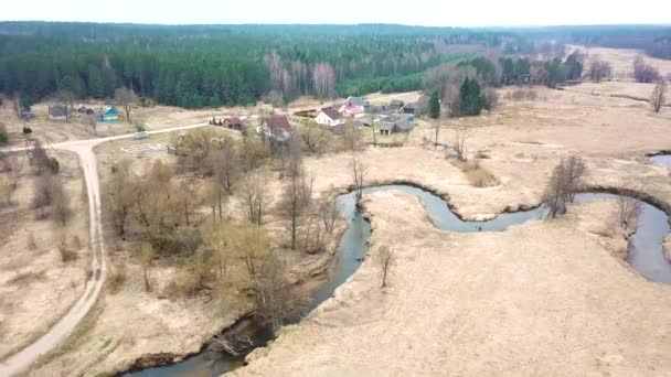 Nisan Ayında Kırsal Peyzaj Küçük Sula Nehri Erken Baharında Dere — Stok video