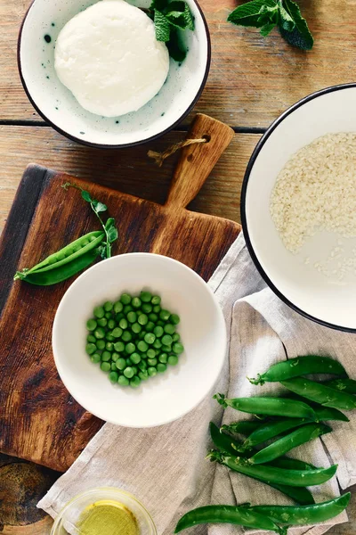 Set Ingredients Cooking Vegetarian Risotto Green Peas Mint Goat Cheese — Stock Photo, Image
