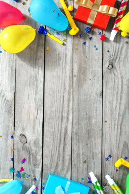 Çerçeve çeşitli dekorasyon ahşap masa partisi