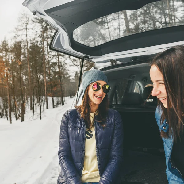 Happy Women Friends Having Fun Winter Forest — Stock Photo, Image
