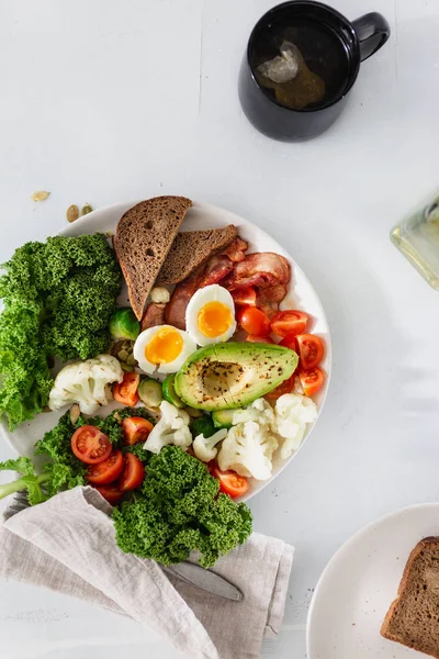 Placa comida saludable desayuno almuerzo vista superior Balanced copy space —  Fotos de Stock