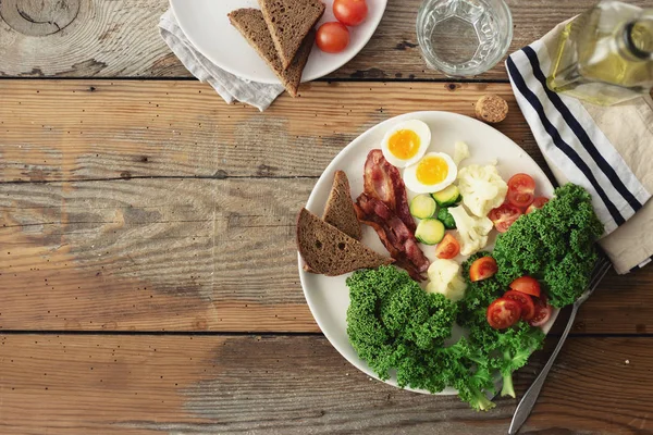 Assiette saine petit déjeuner déjeuner vue du dessus Espace de copie alimentaire équilibré — Photo