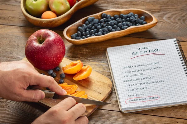 Diet Food Koncept Man Matlagning Hälsosam Mat Köket — Stockfoto