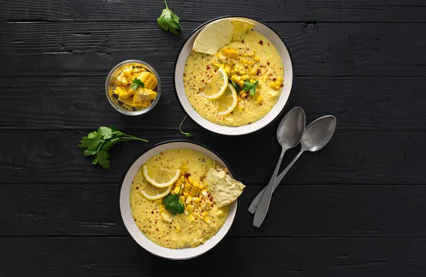 Fresh corn cream soup on a dark background — Stock Image Fresh Corn Cream Soup Dark Background Stock Picture