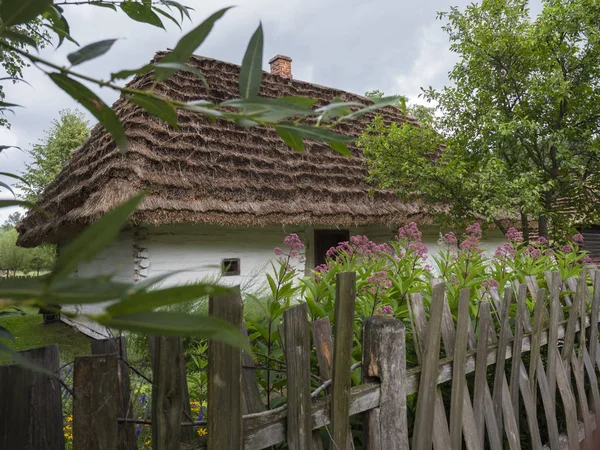 科尔布佐瓦露天博物馆的老房子 — 图库照片