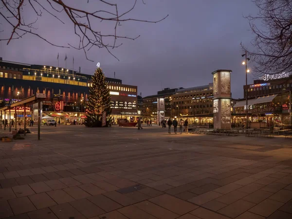 2018 月の夜イェブレ イェーブレボリ県立 スウェーデン 市内中心部 — ストック写真