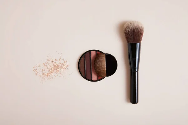 Eyeshadows Professional Face Makeup Brushes Beige Background Close View Beauty — Stock Photo, Image