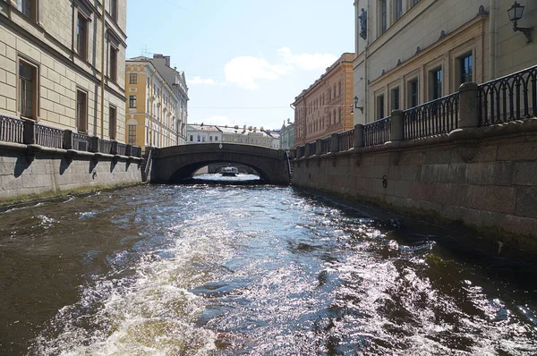 Luogo Interessante Nella Città San Pietroburgo Russia Passaggio Piroscafi Turistici — Foto Stock
