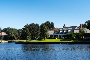 florida Intercoastal waterway kıyısında lüks ev