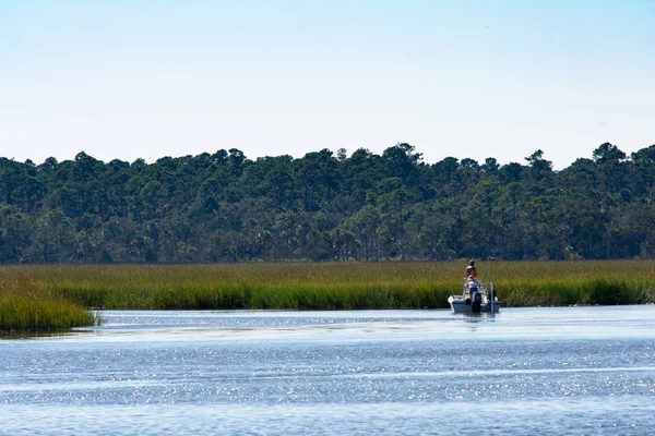 Kis Csónak Bankok Tengerparti Vízi Észak Florida — Stock Fotó