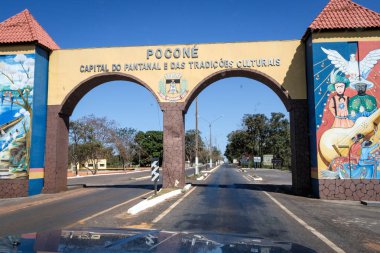 Pocone, Mato Grosso/Brezilya - 10 Ağustos 2018: Pantanal, Pocone, Mato Grosso, Brezilya, Güney Amerika'da Transpantaneira'ya açılan kapı.