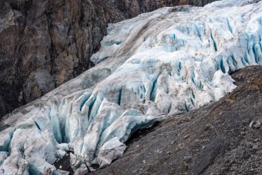 Close Up ve Exit Glacier, Harding Icefield, Kenai Fjords National Park, Seward, Alaska, Amerika Birleşik Devletleri
