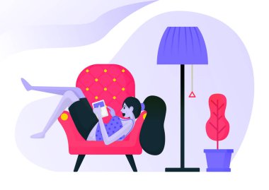 dekoratif bir lamba altında bir kitap okurken kanepede yatan kız. kadın rahatlatıcı seksi veya rahat giysiler giymek. Açılış sayfası, web sitesi, web, mobil uygulamalar, ui ux, pazarlama, promosyon, reklam, belge, reklamlar için düz vektör illüstrasyon kavramı