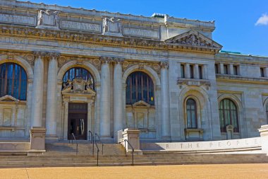 Tarihi bina gelişme, Washington Dc, ABD önce Mount Vernon Meydanı'nda Carnegie Kütüphanesi. İlçe en önemli tarihi yapı Beaux Arts mimari örneğidir.