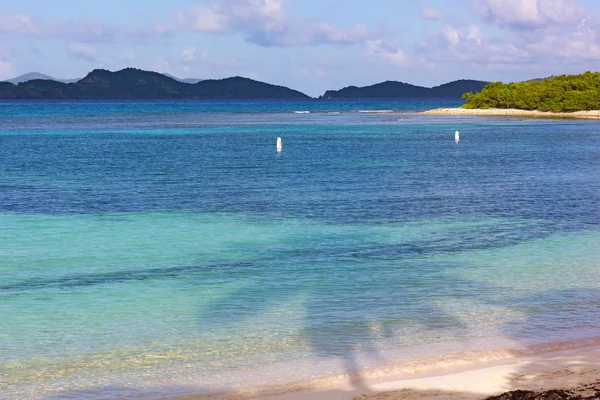 Prachtig Zandstrand Met Een Spectaculair Uitzicht Andere Kleine Eilanden Thomas — Stockfoto