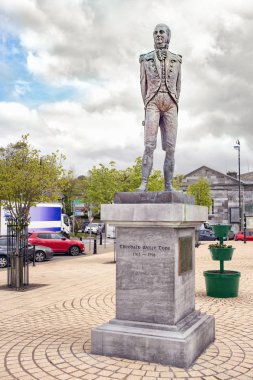 Theobald Wolfe Tone, ölümünden sonra Wolfe sesi olarak bilinen bir önde gelen İrlandalı devrimci biriydi ve İrlandalı Cumhuriyetçilik baba ve 1798 İrlanda isyanı lideri olarak kabul edilir. Bantry, ireleand.
