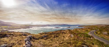 Panoramik görünüm için hiçbir şey Allihies, Coventry Yarımadası'nın Batı uç koyda. County Cork, İrlanda.