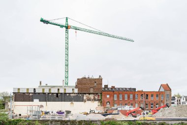 İnşaat vinç inşaat sitesinde 