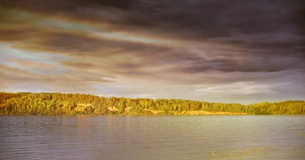 Sonnenuntergang im Kaunas Reservoir — Stockfoto