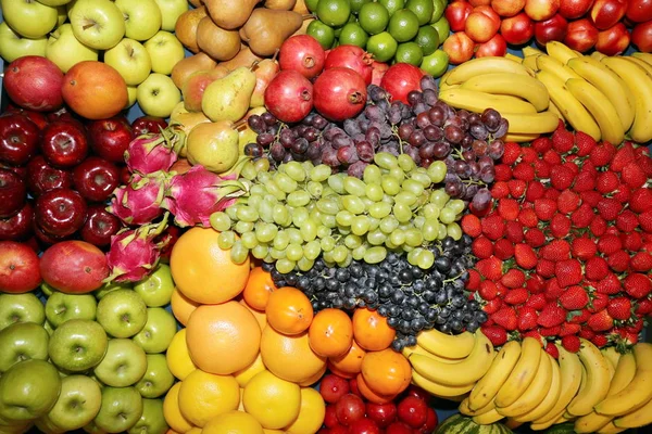 Background Freshly Picked Apples Pears Bananas Grapes Strawberries Cranberries Lemons — Stock Photo, Image