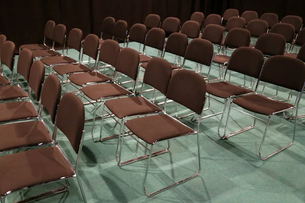 Filas Asientos Vacíos Una Sala Conferencias Vacía —  Fotos de Stock