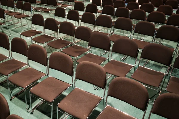 Linhas Assentos Vazios Uma Sala Conferências Vazia — Fotografia de Stock