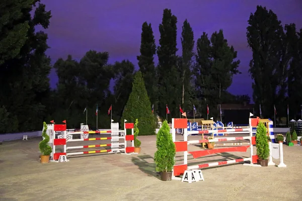 Obstacles Barriers Show Jumping Field People — Stock Photo, Image