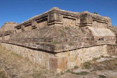 Meksika Maya şehri Oaxaca şehri yakınlarındaki Monte Alban 'da harabe.