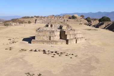 Meksika Maya şehri Oaxaca şehri yakınlarındaki Monte Alban 'da harabe.