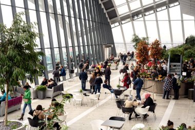 20 Fenchurch Street Skygarden Içinde insanlar