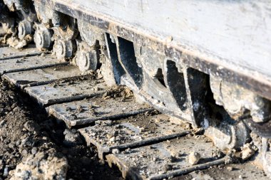 Caterpillar araç parçaları ve kir kullanılmış makine