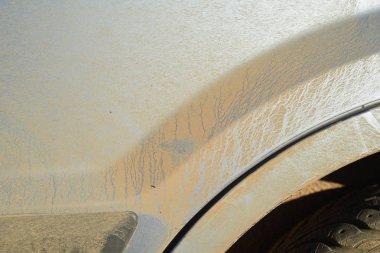 Dirty kirli gümüş araba tekerlek Arch