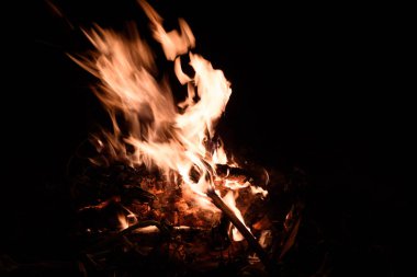 Bulanık Flames ile Burning yangın Raging