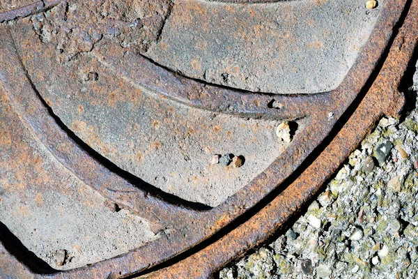 Bir metal Manhole kapak closeup — Stok fotoğraf