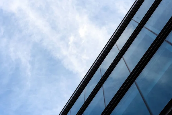 현대 비즈니스 빌딩 추상 하늘 — 스톡 사진