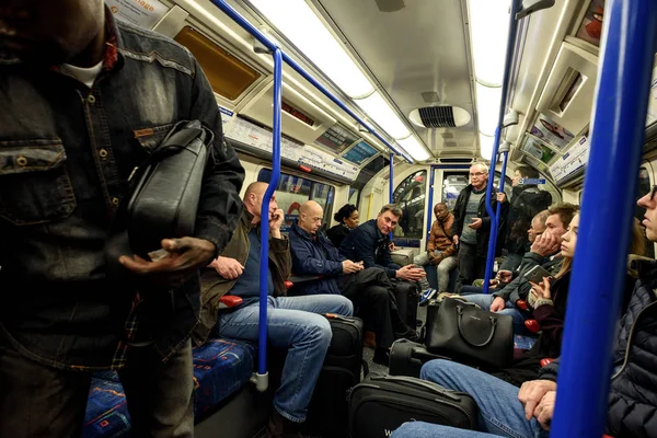 People on A London Underground Tube Train — Stock Photo, Image
