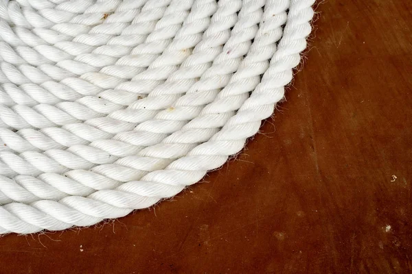 Bobina de corda de transporte branco — Fotografia de Stock