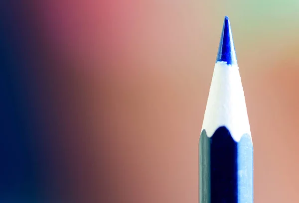 Макрокейп синего карандаша — стоковое фото