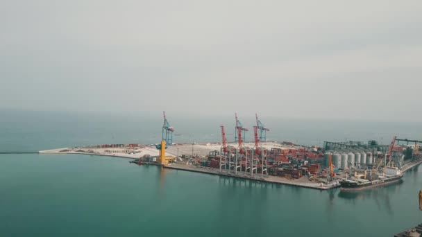 Vue aérienne du port maritime d'Odesa — Video