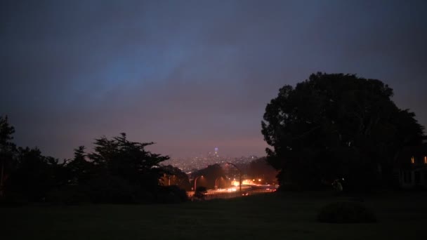 Puente en san francisco, día, noche, lejos y cerca — Vídeos de Stock