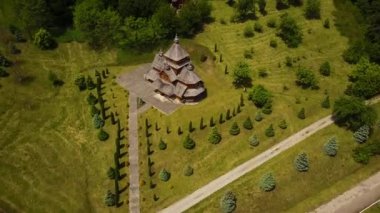 Ukrayna 'daki Ukrayna Katolik Kilisesi' nin kutsal yurdu Lavra 'nın havadan görüşü