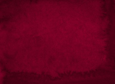 Elle boyanmış suluboya lekelerin koyu kırmızı rengi. Koyu kırmızı soyut arkaplan ve doğal doku..