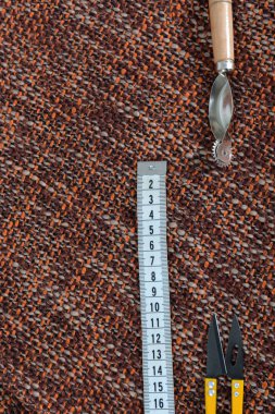 Dikiş Araçları ve dikiş malzemeleri, oluşturma yeni bir moda aksesuarları.