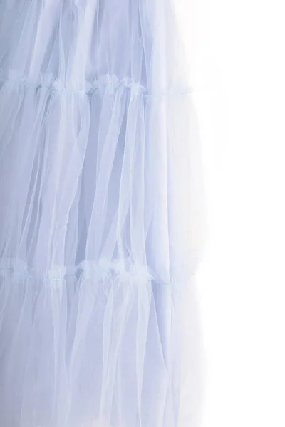 Jupe bleue en tulle sur blanc — Photo